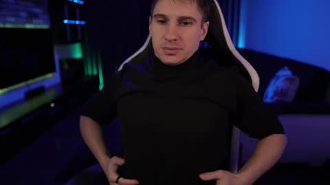 Snapshot of dorianreyes chatting on March 2, 10:05 pm Dorian Reyes online show from March 2, 10:05 pm