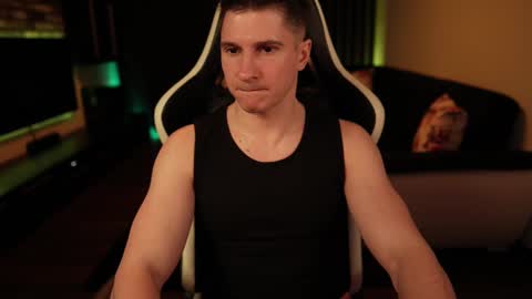 Snapshot of dorianreyes chatting on March 9, 1:14 am Dorian Reyes online show from March 9, 1:14 am