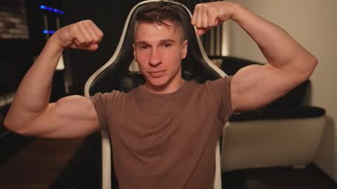 Snapshot of dorianreyes chatting on November 11, 11:27 pm Dorian Reyes online show from November 11, 11:27 pm