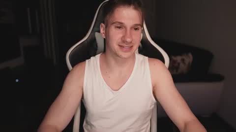 Dorian Reyes online show from June 11, 12:54 am