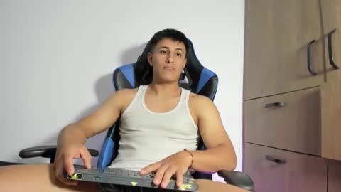 dorman_boy online show from February 10, 2:15 am