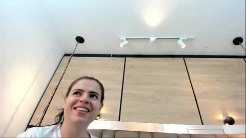 Snapshot of dorothy_vegga chatting on February 25, 3:05 am DOROTHY online show from February 25, 3:05 am