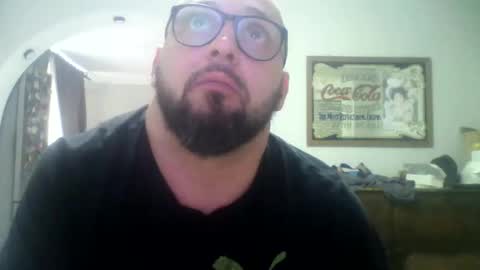 Snapshot of dottoresss chatting on February 9, 10:42 am SaSa online show from February 9, 10:42 am