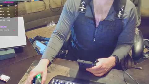 Snapshot of dotyoureyezez chatting on February 16, 5:59 am DotYourEyezez  online show from February 16, 5:59 am