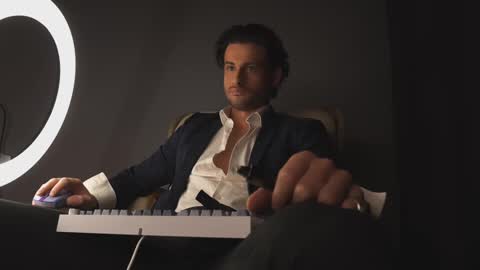 Keen online show from March 9, 3:01 am