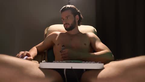 Keen online show from February 20, 7:58 pm