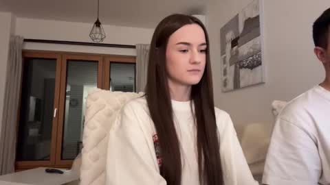 Alice and Mark online show from February 19, 9:11 pm