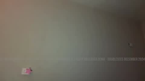 Lana  Eva  dont forget to give us a thumb up online show from December 22, 1:11 pm