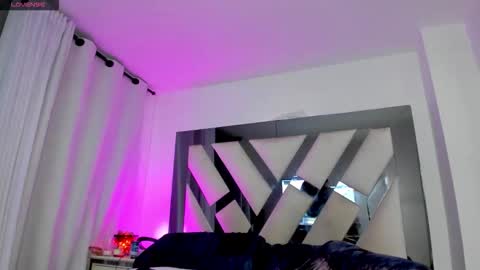 Douglas Safado online show from November 13, 7:51 am