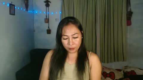 Snapshot of doyouwantme143 chatting on October 8, 1:42 pm doyouwantme143 online show from October 8, 1:42 pm