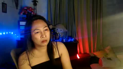 Snapshot of doyouwantme143 chatting on June 10, 1:21 pm doyouwantme143 online show from June 10, 1:21 pm