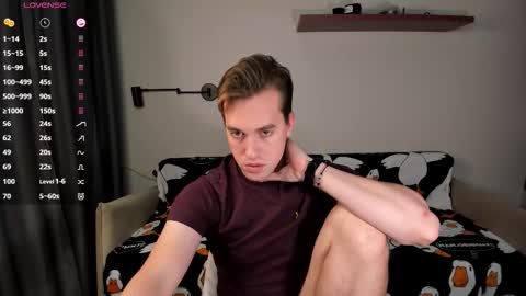 Snapshot of dr_your_dream chatting on November 8, 10:52 pm Mervin online show from November 8, 10:52 pm