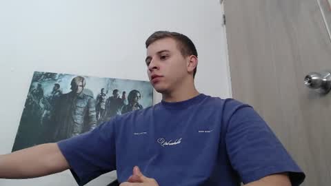 draco_boy2000 online show from June 27, 12:15 am
