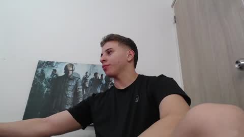 draco_boy2000 online show from July 7, 12:02 am