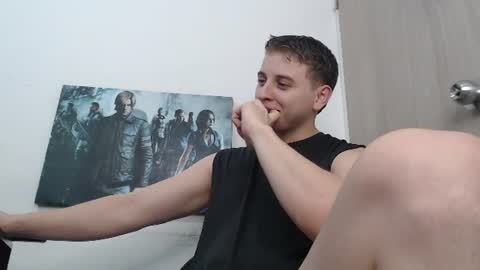 draco_boy2000 online show from July 16, 10:27 pm