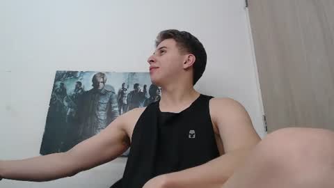 draco_boy2000 online show from August 2, 9:13 pm