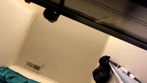 Snapshot of dracorevenge chatting on December 19, 7:48 am dracorevenge online show from December 19, 7:48 am