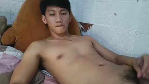 Snapshot of drain_me29 chatting on October 9, 2:31 am drain_me29 online show from October 9, 2:31 am