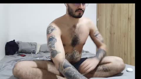 drake_beard online show from June 8, 9:04 pm
