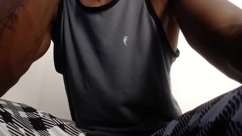 Drake 23 online show from November 1, 2:30 pm