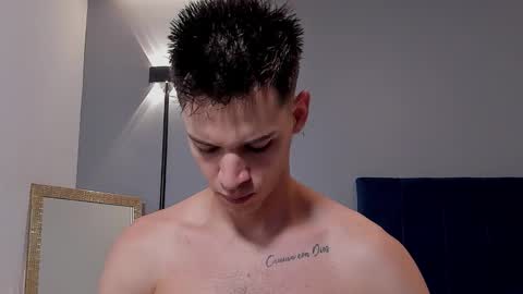 Snapshot of drake_carter1 chatting on March 20, 2:05 am drake_carter1 online show from March 20, 2:05 am