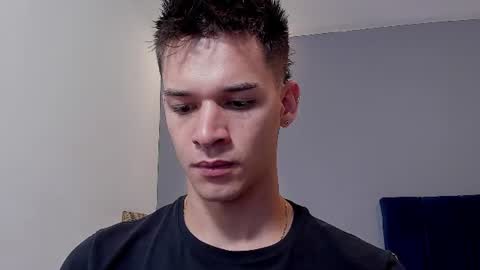 Snapshot of drake_carter1 chatting on July 1, 2:46 am drake_carter1 online show from July 1, 2:46 am