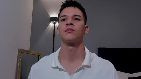 Snapshot of drake_carter1 chatting on July 2, 3:23 am drake_carter1 online show from July 2, 3:23 am