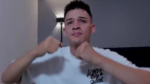 Snapshot of drake_carter1 chatting on July 20, 12:47 am drake_carter1 online show from July 20, 12:47 am