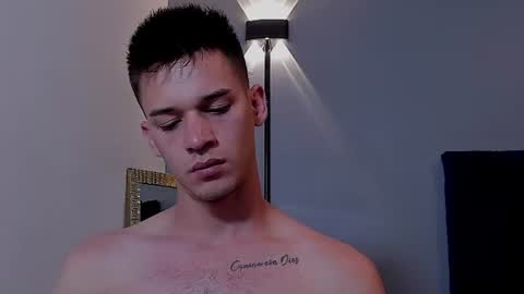 Snapshot of drake_carter1 chatting on August 5, 1:41 am drake_carter1 online show from August 5, 1:41 am