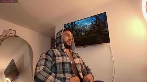 Snapshot of drake_jackson11 chatting on April 28, 11:04 am drake jackson11 online show from April 28, 11:04 am