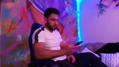 Snapshot of drake_jackson11 chatting on May 15, 11:06 am drake jackson11 online show from May 15, 11:06 am