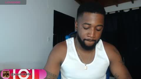 Snapshot of drake_nassir4 chatting on May 20, 4:07 am ---Drake--- online show from May 20, 4:07 am