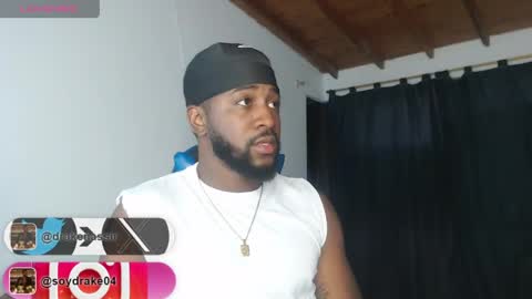 Snapshot of drake_nassir4 chatting on May 26, 3:13 am ---Drake--- online show from May 26, 3:13 am