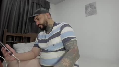 drake whitee Independent Model online show from March 9, 3:54 am