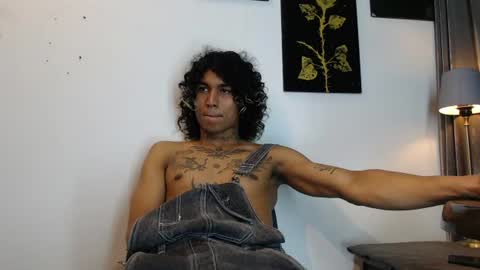Snapshot of drakee20 chatting on July 7, 3:31 am DRAKE online show from July 7, 3:31 am