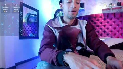 Drake Neuman online show from November 22, 4:00 am