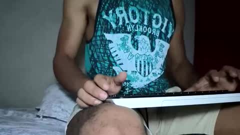 Snapshot of drakesonxx chatting on September 17, 11:01 am Andrs  Independent Model online show from September 17, 11:01 am