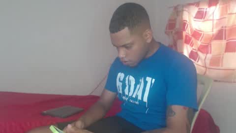 Snapshot of drako_monstercock chatting on January 7, 8:52 pm drako_monstercock online show from January 7, 8:52 pm
