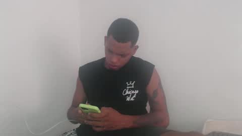 Snapshot of drako_monstercock chatting on January 12, 5:11 pm drako_monstercock online show from January 12, 5:11 pm