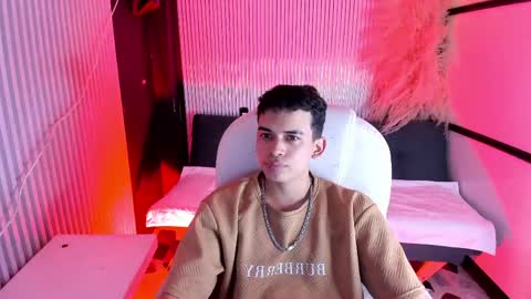 Snapshot of drakostone chatting on May 18, 8:47 pm Drako online show from May 18, 8:47 pm