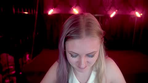 Lina online show from March 14, 7:03 am