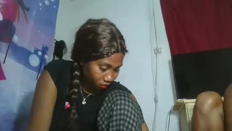 drasomaralda online show from November 10, 11:53 am