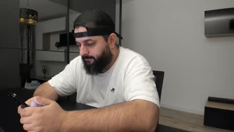 DravenPeak online show from October 12, 3:33 pm