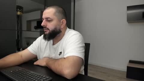 DravenPeak online show from October 22, 7:57 pm