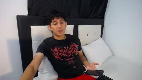 -- nicolle and jhon -- online show from February 14, 5:04 am