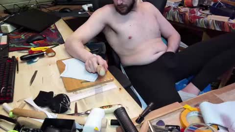 Snapshot of drawingcock chatting on February 24, 8:27 am drawingcock online show from February 24, 8:27 am