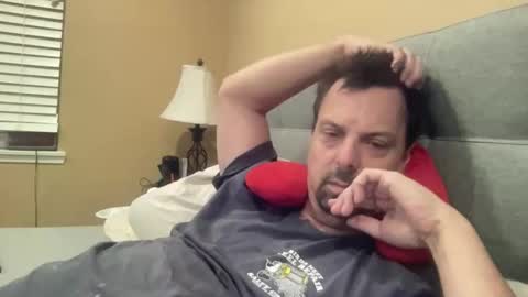 Snapshot of drboobology chatting on November 18, 4:17 am Dr of Boobs and Bras online show from November 18, 4:17 am