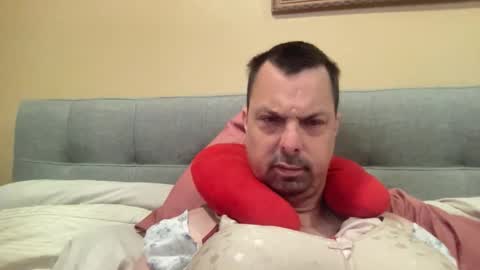 Snapshot of drboobology chatting on December 5, 3:04 am Dr of Boobs and Bras online show from December 5, 3:04 am