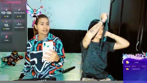 Snapshot of dream__girls69944 chatting on December 4, 1:53 pm sharon online show from December 4, 1:53 pm