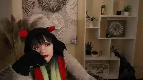 Snapshot of dream_caster_ chatting on September 29, 1:00 am dream caster  online show from September 29, 1:00 am
